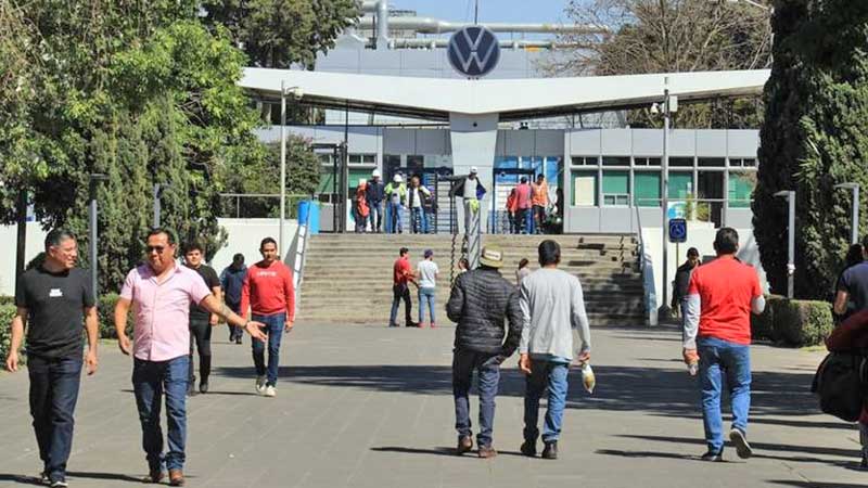 Oferta de Volkswagen aumentaría hasta en 84 pesos el salario diario de los trabajadores