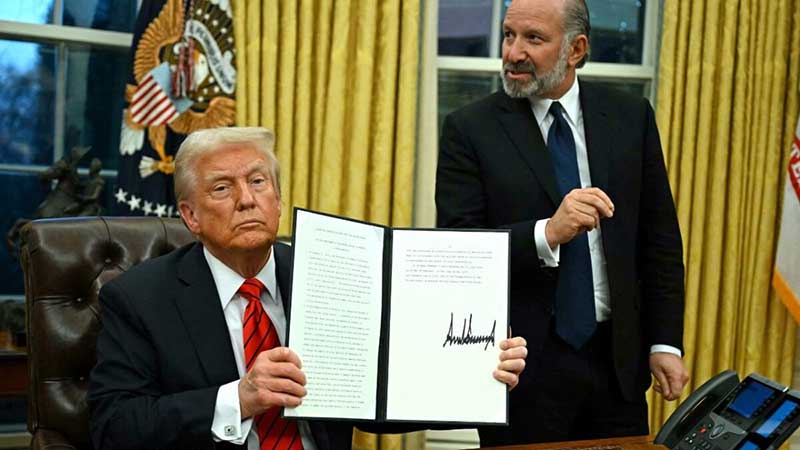 Trump firma aranceles de 25% al acero y el aluminio
