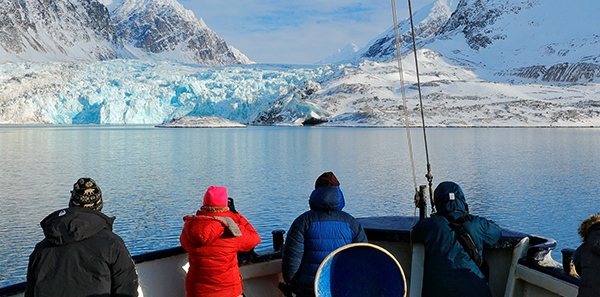 Impulsa desde la OMI la reducción de las emisiones de los buques