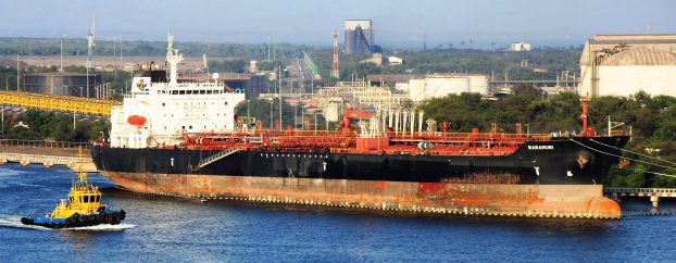 Crece 6 % ciento el manejo de la carga por el puerto de Lázaro Cárdenas