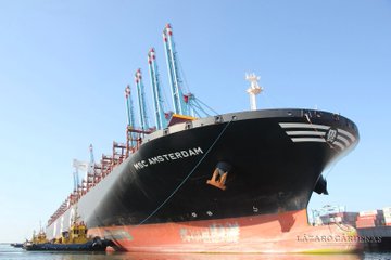 Crece Manzanillo 4.8 por ciento en manejo de contenedores