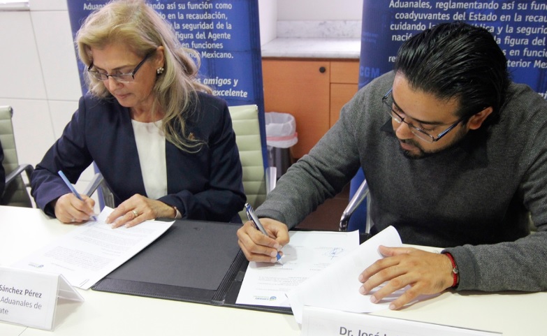 Firman en Tijuana convenio para enfrentar rezago en comercio exterior