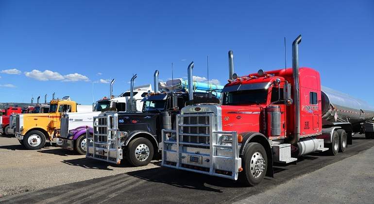 Crece producción y exportación de vehículos pesados