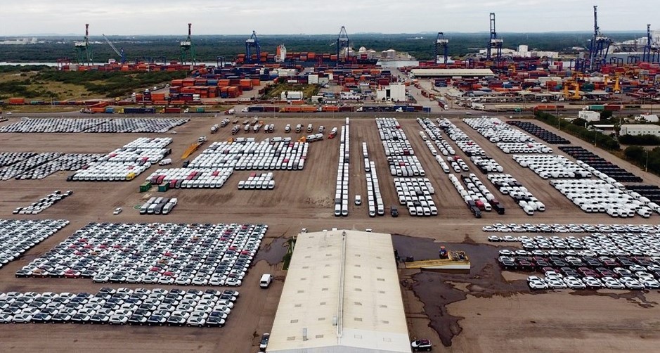 Crece Altamira 19 por ciento en el manejo de autos de importación y exportación