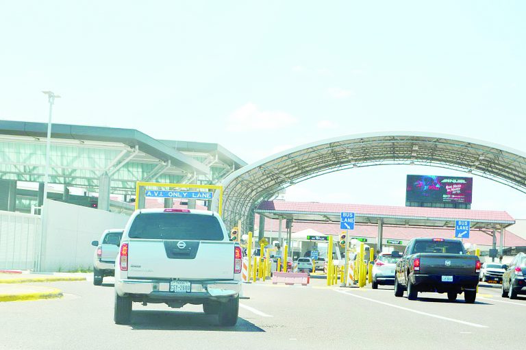 Impulsan mexicanos economía de Laredo