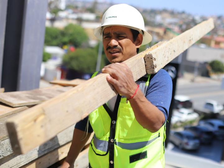 Inversión productiva en construcción avanza 2.5%: INEGI