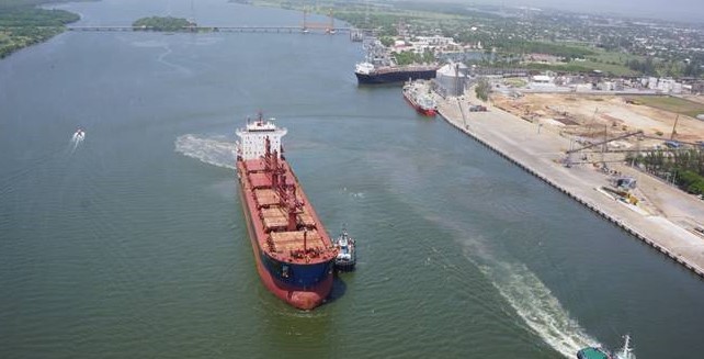 Anuncian obras por 733 MDP para el puerto de Coatzacoalcos