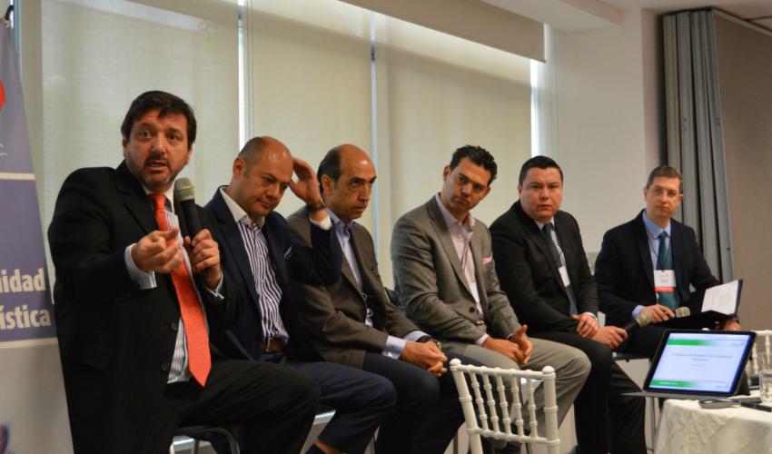 TRANSPORTE, ¿VENTAJA COMPETITIVA O SÓLO UN ESLABÓN EN LA CADENA LOGÍSTICA?