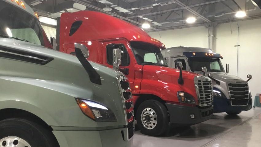 CRECEN INGRESOS DE DAIMLER AG EN SEGUNDO TRIMESTRE