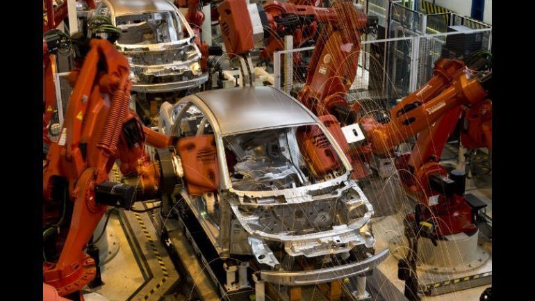 Industrias automotriz y aeroespacial detonan inversiones en Bajío