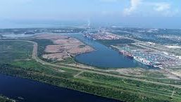 Expone Apilac ventajas competitivas ante directivos de la naviera Hapag-Lloyd