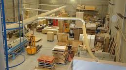 En negativo, industrias de madera y metal