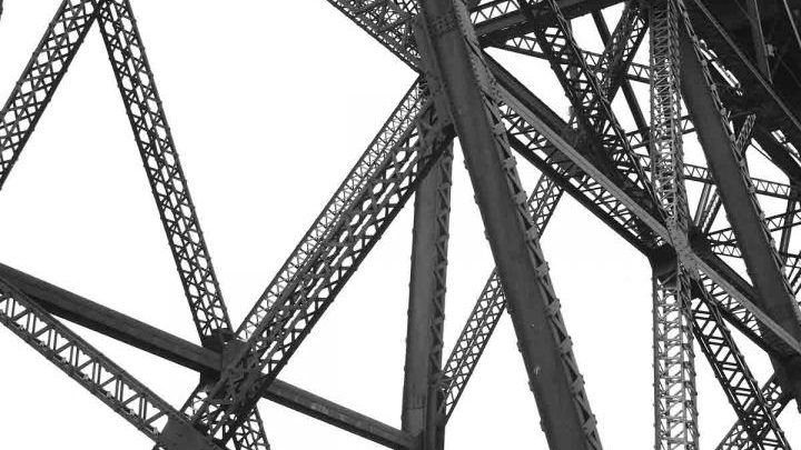 EU impone aranceles de hasta 31% en acero estructural de México