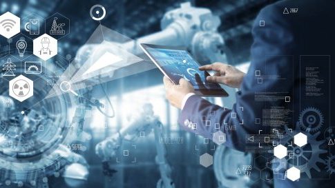 Manufactura superará promedio de adopción de nube para 2020