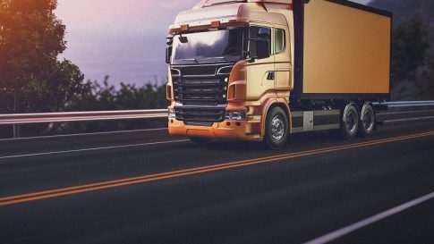 Seguridad y verificación de normas, temas principales en foro