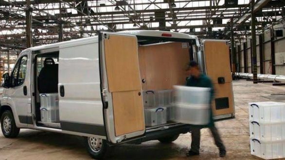 Empresas de paquetería en la mira del SAT