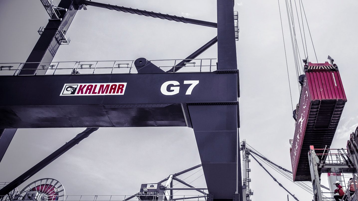 Kalmar suministra cinco nuevas grúas para IPM Altamira