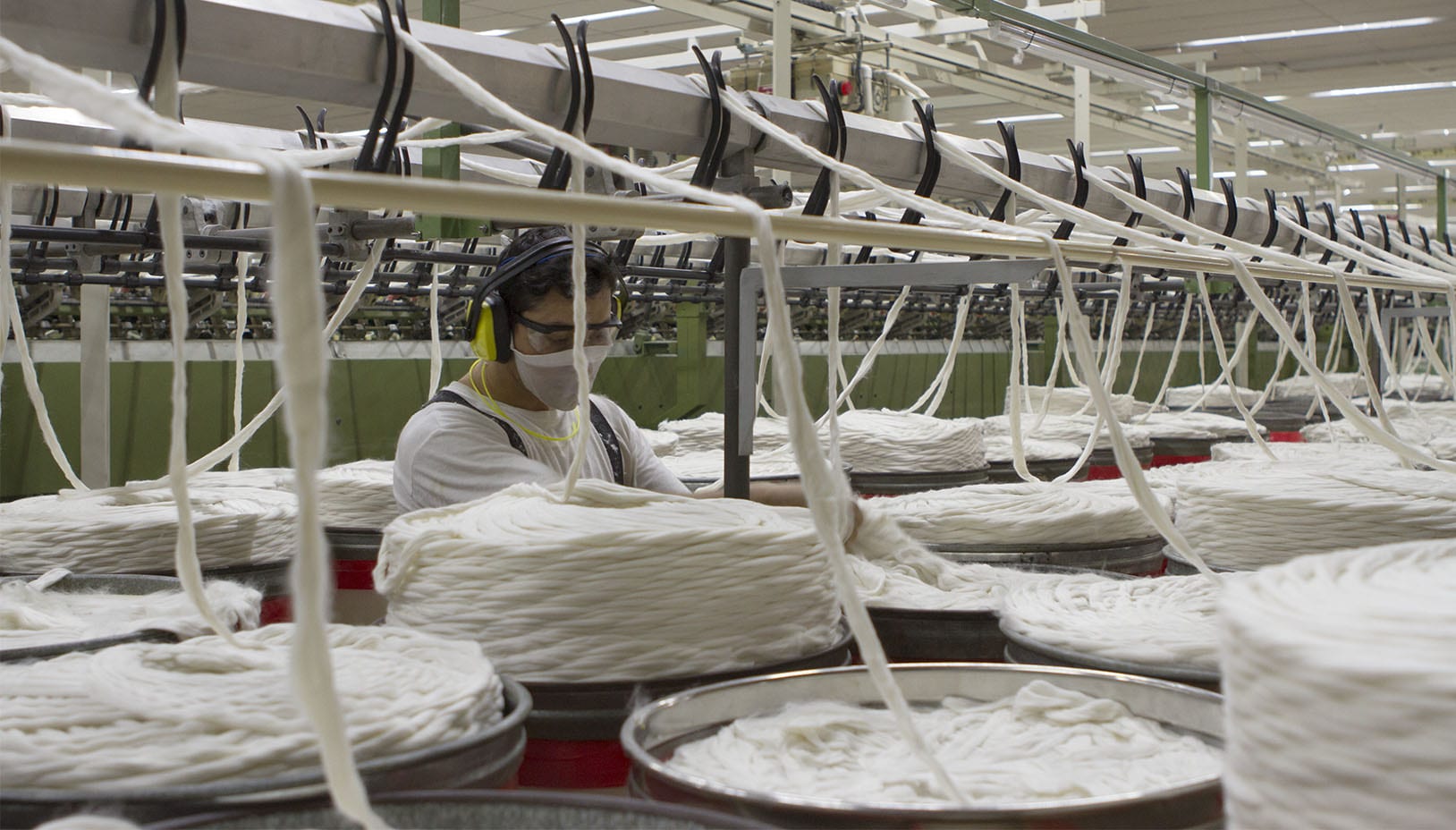 Esta gigante textil canadiense se irá de México con sus 1,700 empleos