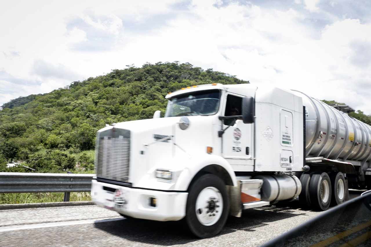 Híbridos no verificarán, camiones de carga lo harán cada 6 meses