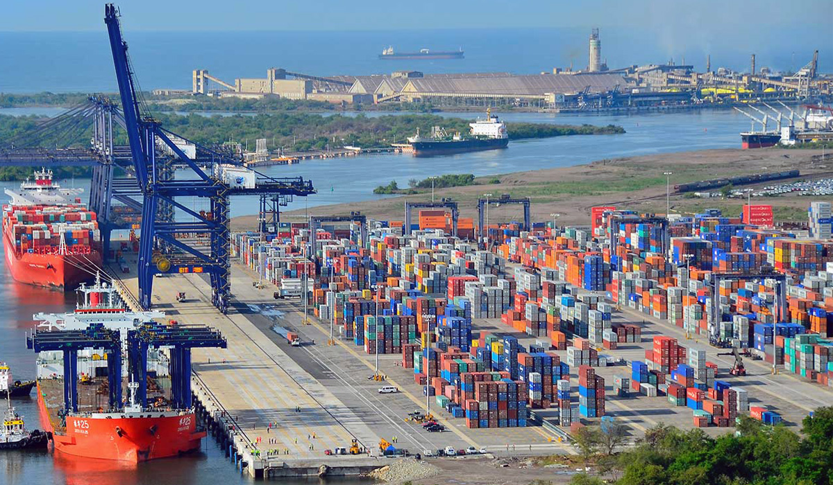 Momento Corporativo  Lázaro Cárdenas, más competencia automotriz