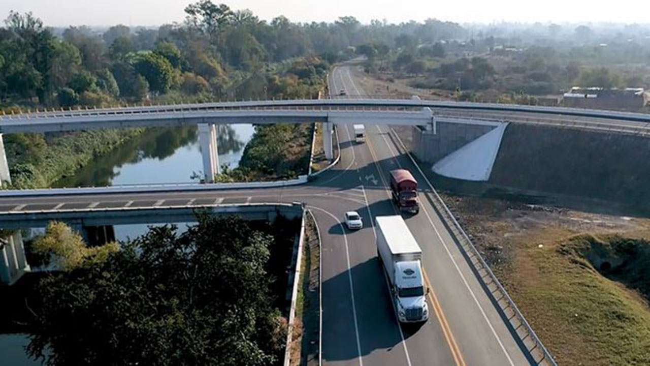 Mejoran infraestructura carretera en Nayarit