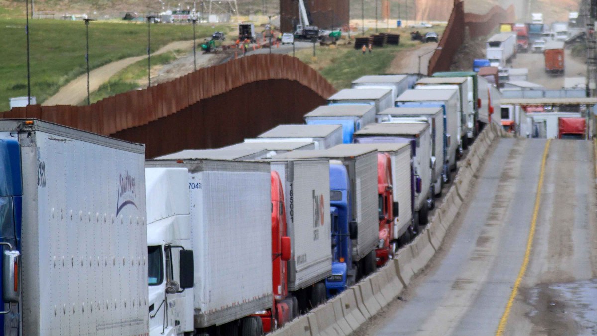 No más camiones de carga en horas pico en la CIudad de Mexico
