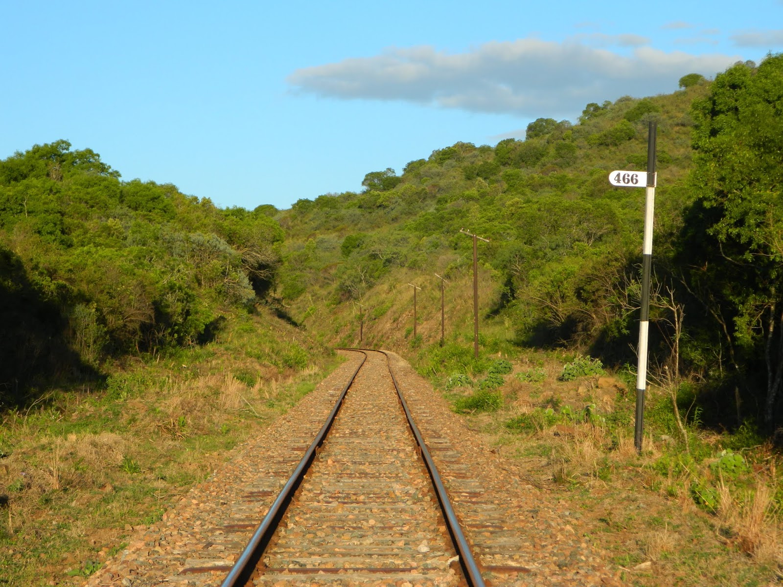 Rehabilita particular paso ferroviario