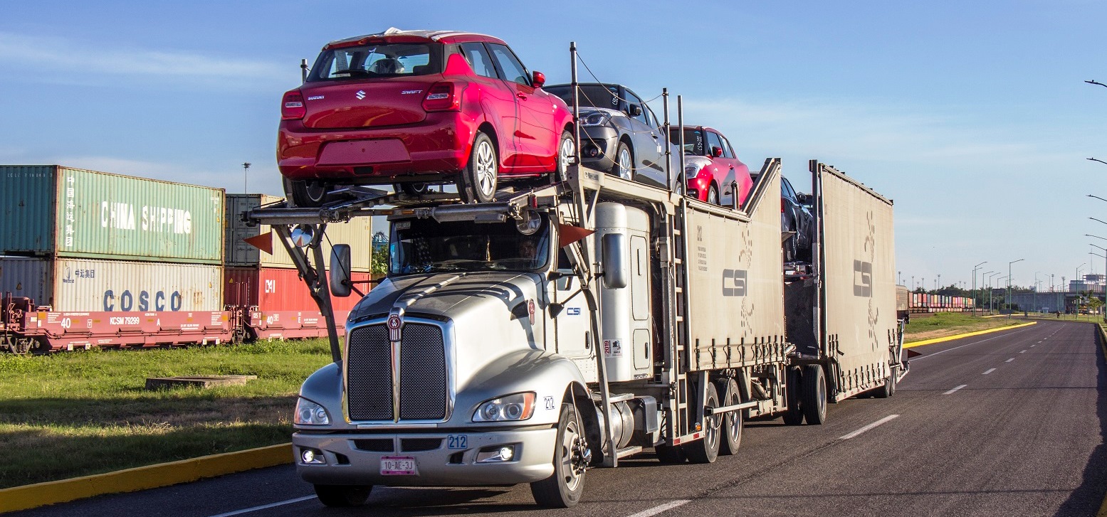 Crece diez por ciento ingresos de camiones al recinto de Lázaro Cárdenas