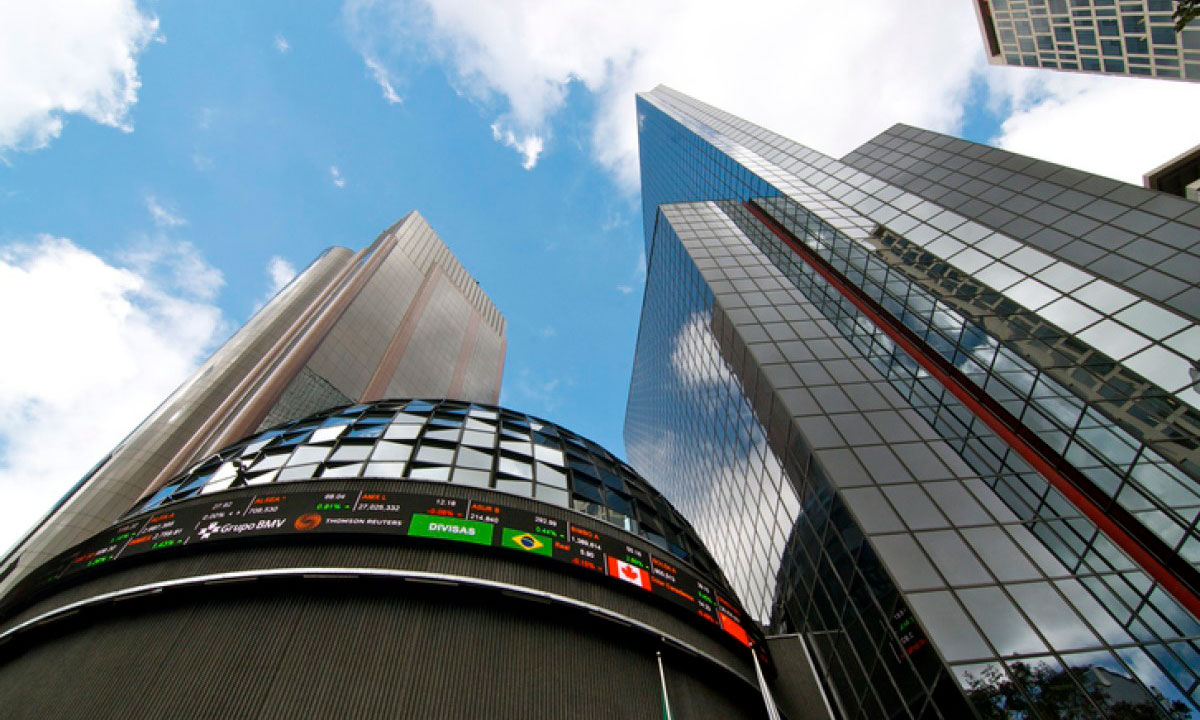 Peso resiste frente al dólar; BMV inicia con el pie izquierdo