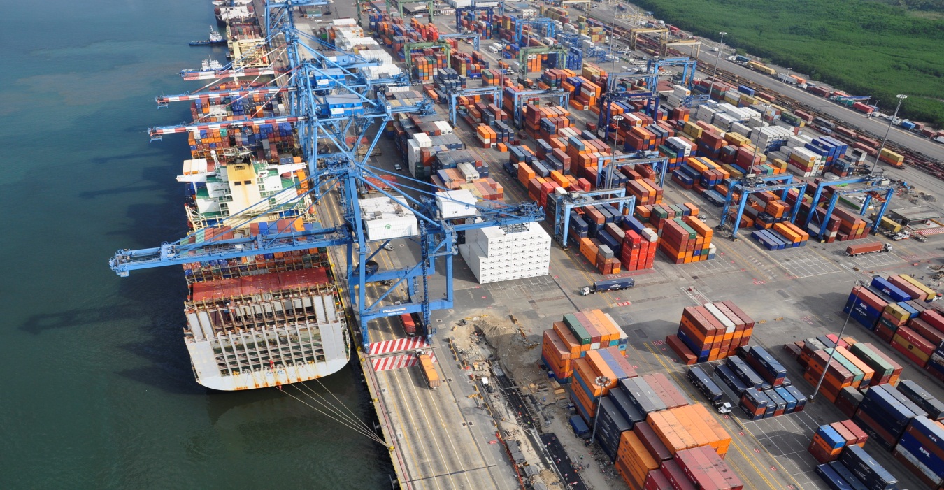 Puertos mexicanos descienden un 4% sus movimientos