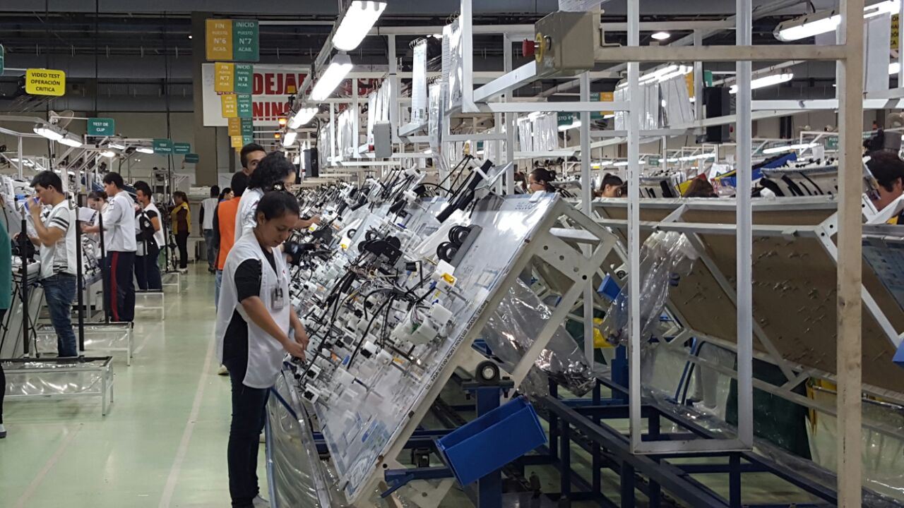 T MEC FAVORECERÁ A MAQUILADORAS POBLANAS PORQUE ESTADOS UNIDOS DISMINUIRÁ SUS COMPRAS A CHINA, INDICÓ LA CANAIVE