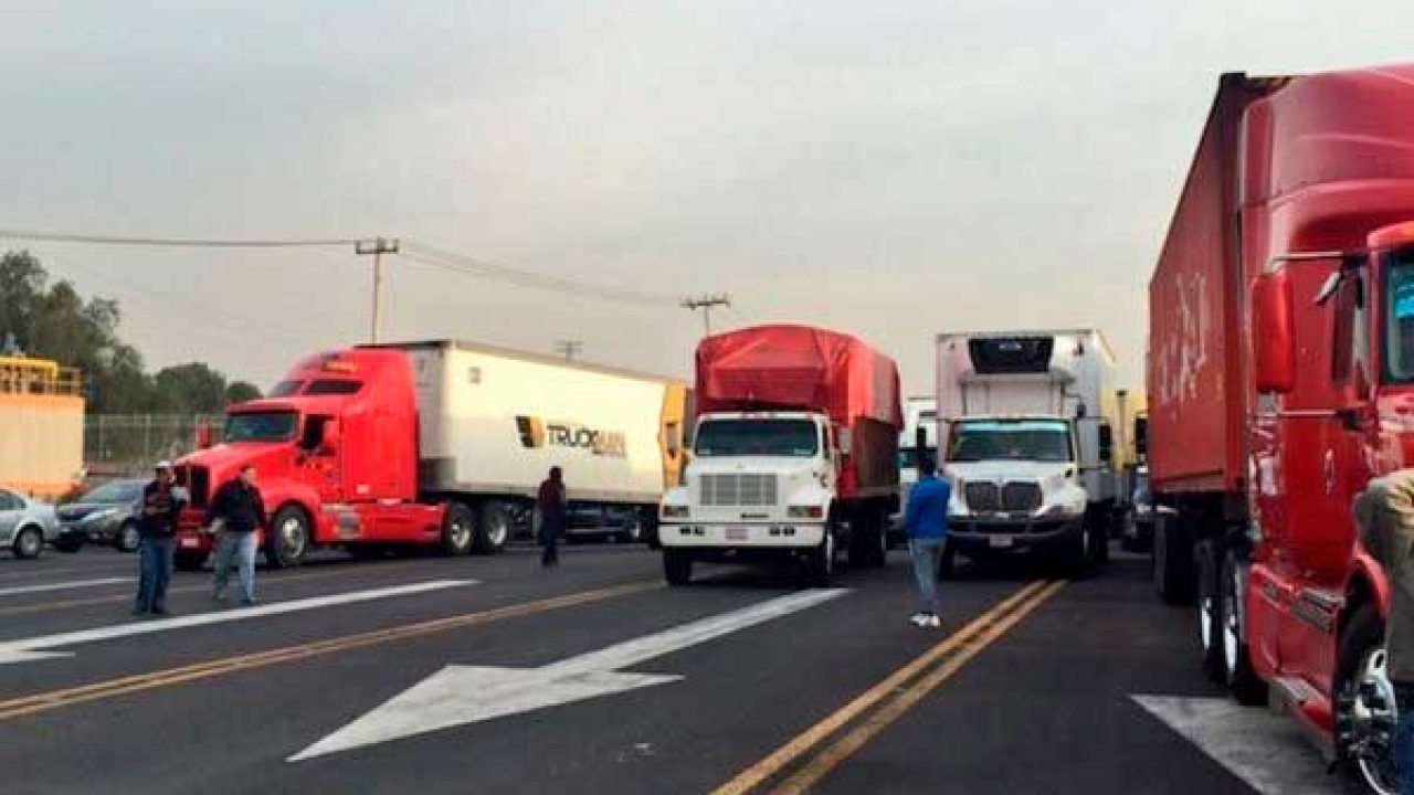 Analizan horarios de restricción para camiones de carga en Querétaro