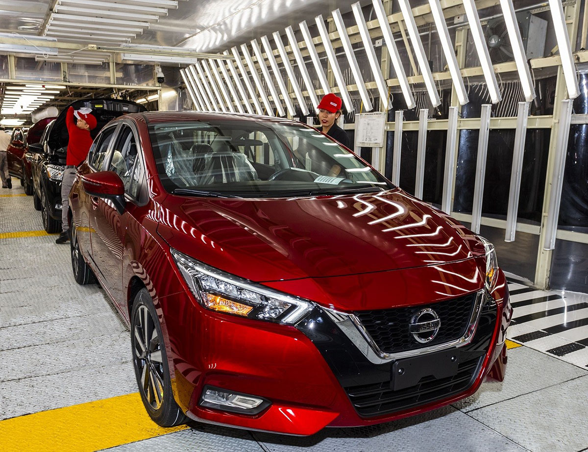 Caen 28% las exportaciones de Nissan Aguascalientes