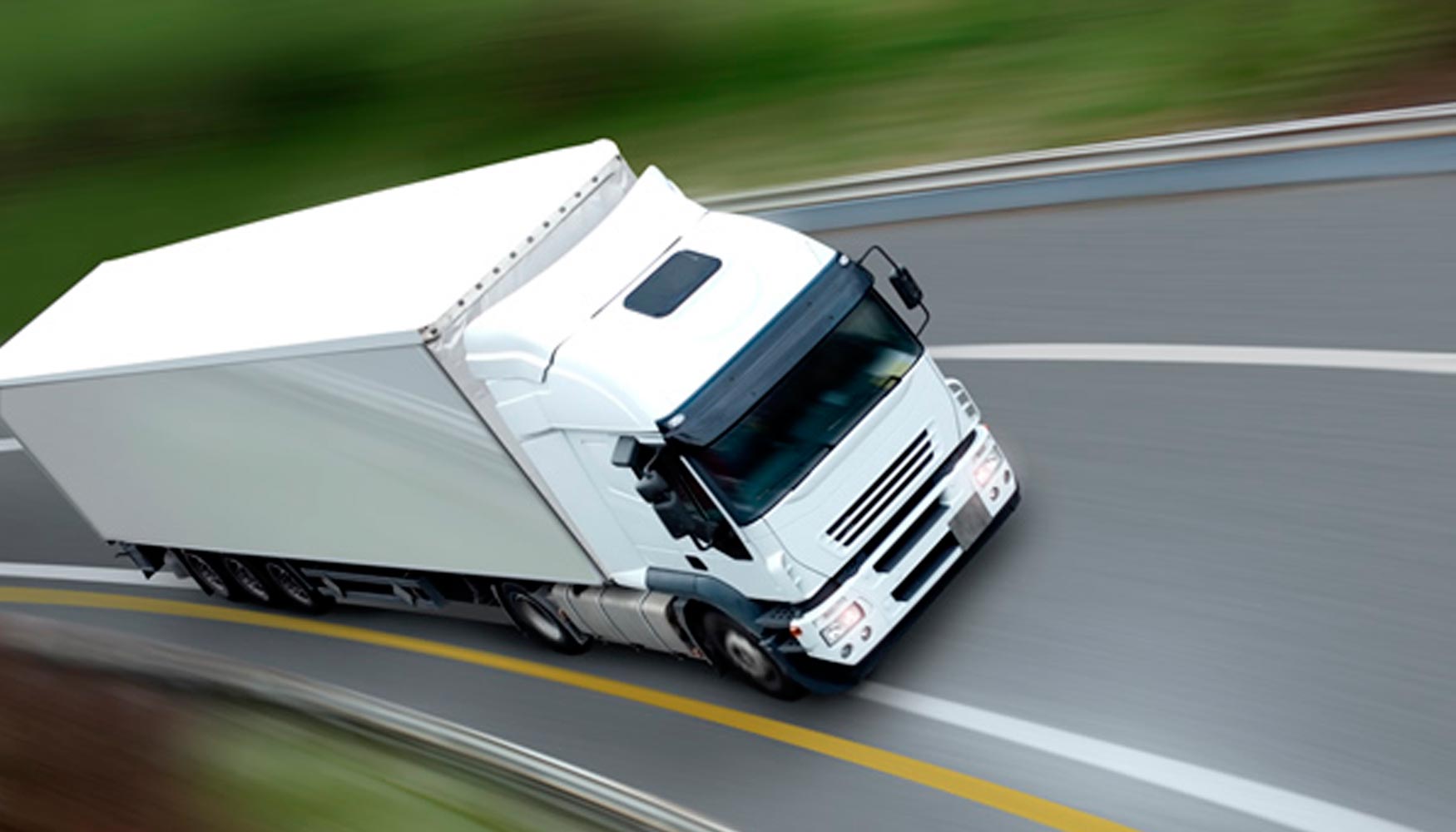 MUEVEN POR TIERRA 82% DE MERCANCÍAS