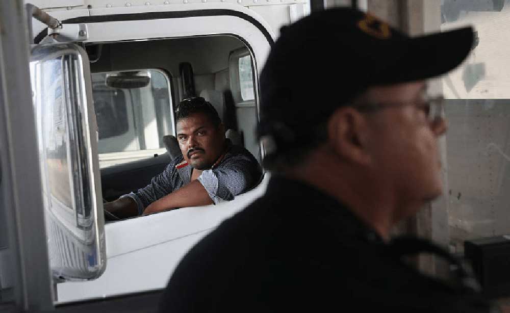 Abril será un mes crítico para el autotransporte de carga en la frontera