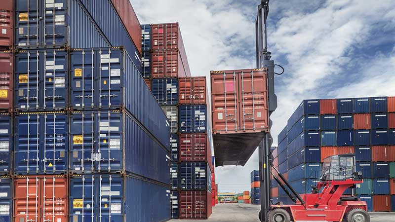 Está vapuleado el comercio exterior