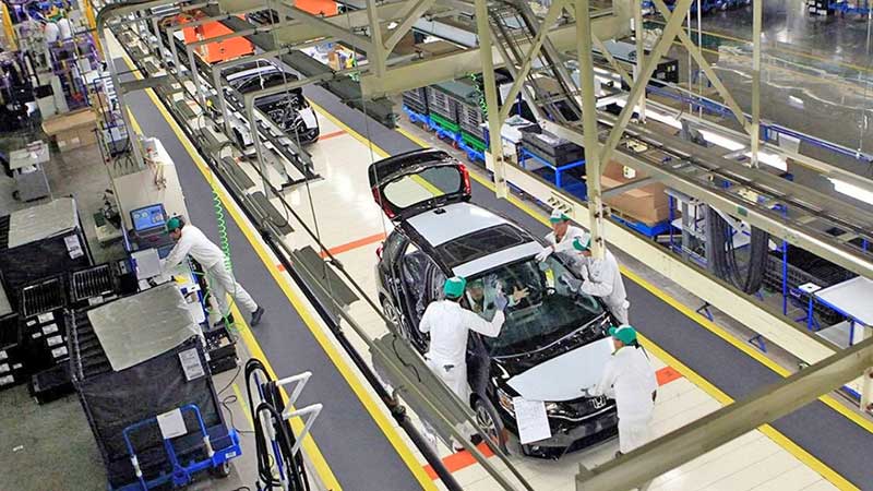 Aplazar el T-MEC, un beneficio para el sector automotriz
