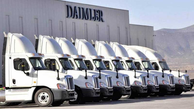 Daimler reanuda producción en Saltillo y Santiago este lunes