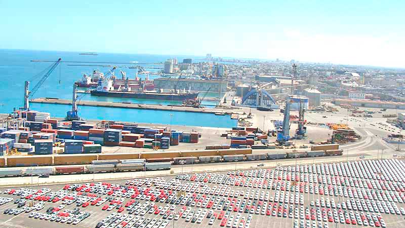 Puerto de Veracruz tiene el patio de automóviles más grande de América