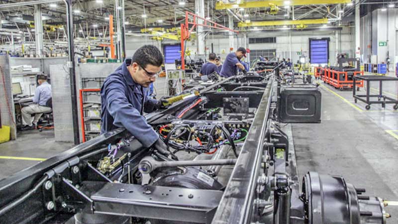Inegi reportará datos sobre el sector de vehículos pesados en México