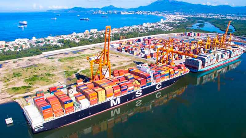Cae 37% importación de vehículos en Puerto de Manzanillo de enero-julio