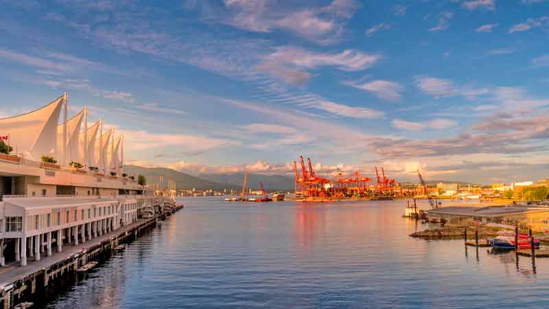 Terminal operator and port authority clash over expansion for Vancouver