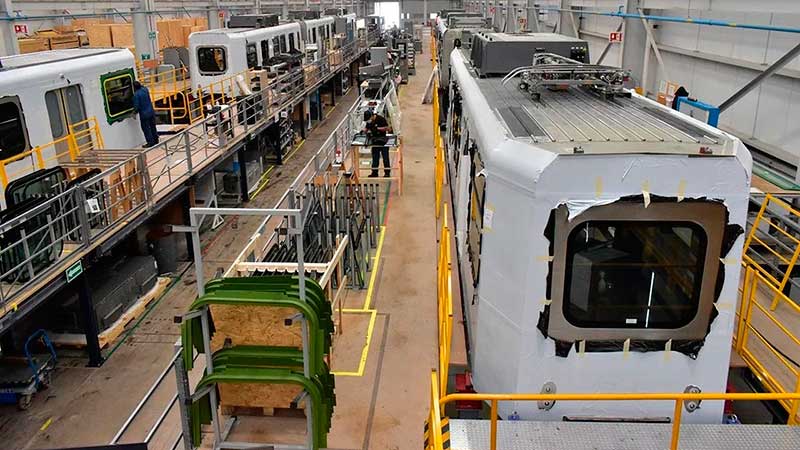 México suma trenes a exportaciones de manufactura