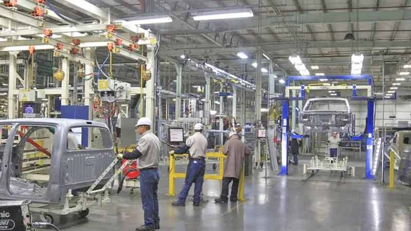 Industria manufacturera continúa con su crecimiento