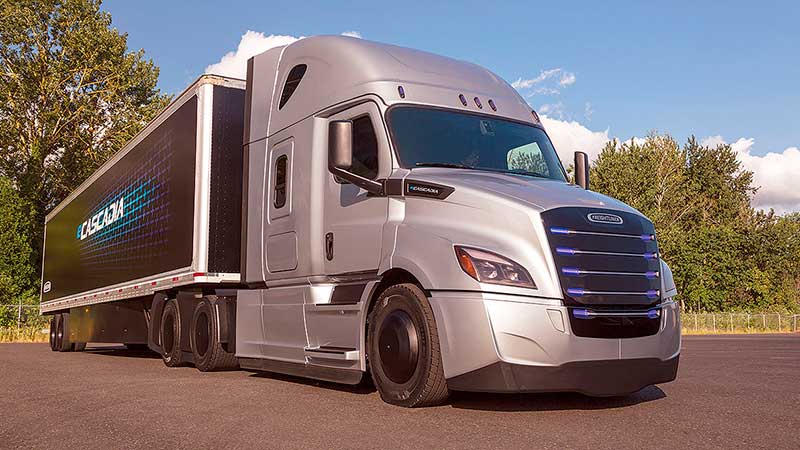 Convoca Daimler Trucks a proveedores aprovechar el T–MEC