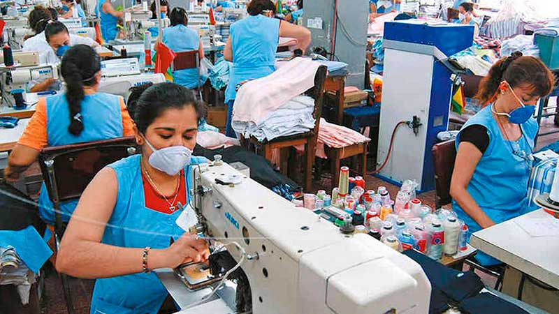 Se 'deshilacha' industria algodonera y textil mexicana