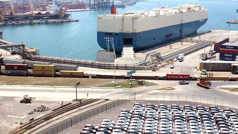 SSA México alcanza el desplazamiento de un millón de automóviles por el puerto Lázaro Cárdenas