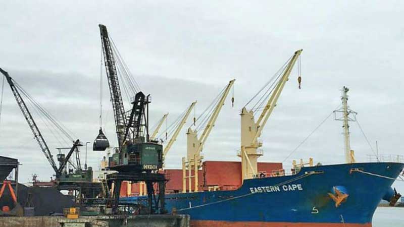 Puertos cierran primer trimestre con caída de 7% en carga operada