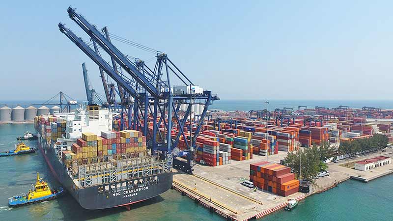 Suben costos marítimos: Empresas tienen que pagar cinco veces por el traslado de mercancías