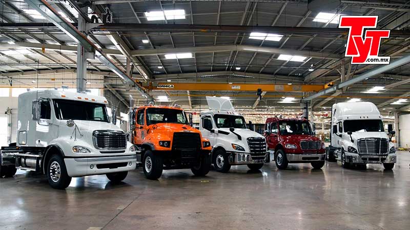 Daimler Trucks invierte 30 mdd en Planta Santiago